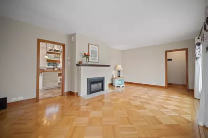 46005 Riverside Drive, Chilliwack, BC, Chilliwack — Single Family Residence for sale