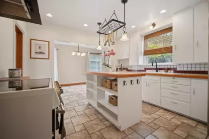 Pantry Photo of 46005 Riverside Drive, Chilliwack, BC