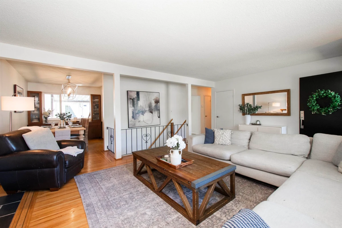 Family Room Photo of 361 W 19th Street, North Vancouver, BC
