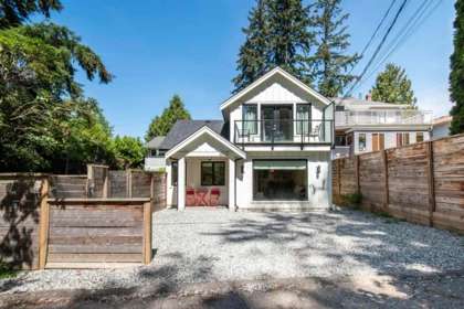 Mudroom Photo of 361 W 19th Street, North Vancouver, BC