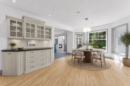 Breakfast Nook Photo of 13688 32 Avenue, Surrey, BC