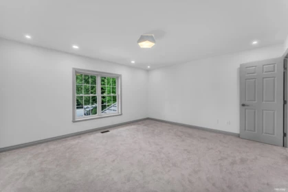 Staircase Photo of 13688 32 Avenue, Surrey, BC