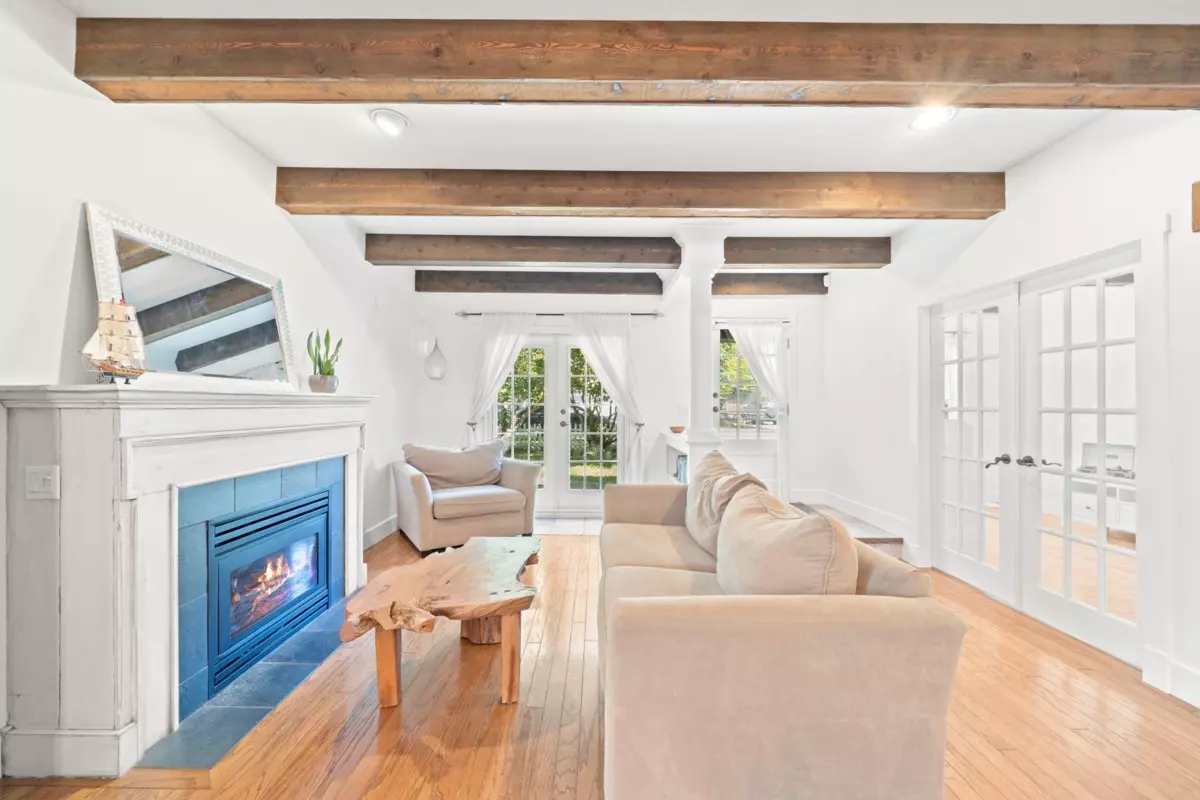 Family Room Photo of 11871 Dunford Road, Richmond, BC