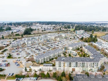 Garden / Landscaping Photo of 218 15735 Croydon Drive, Surrey, BC