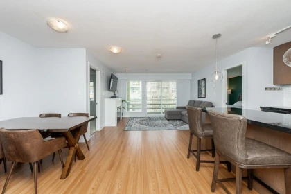 Primary Bedroom Photo of 218 15735 Croydon Drive, Surrey, BC