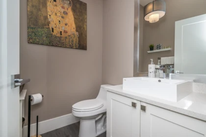 Guest Bathroom Photo of 4873 223b Street, Langley, BC