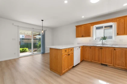 Breakfast Nook Photo of 11 6336 Tyson Road, Chilliwack, BC