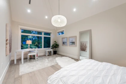 Hallway Photo of 16722 Mcnair Drive, Surrey, BC