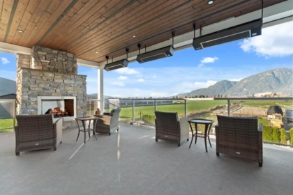 Mudroom Photo of 6257 Sumas Prairie Road, Chilliwack, BC