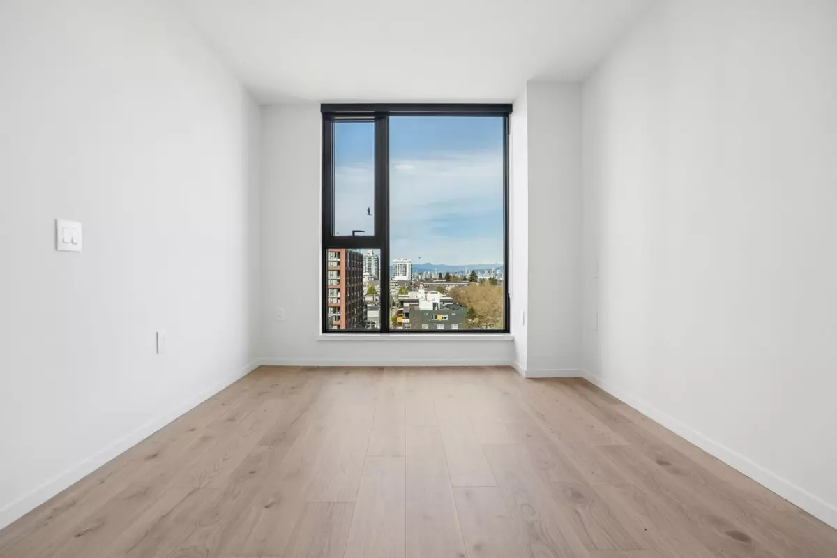 Dining Area Photo of 753 5189 Earles Street, Vancouver, BC