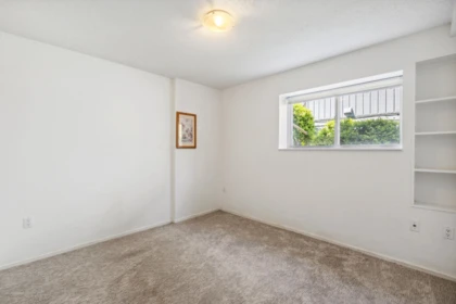 Office / Den Photo of 474 Fairway Drive, North Vancouver, BC