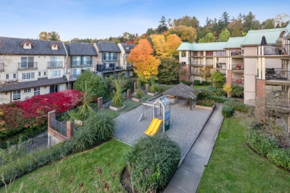 Office / Den Photo of 414 1591 Booth Avenue, Coquitlam, BC