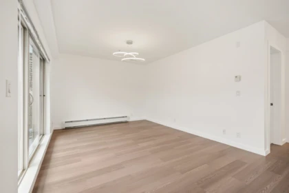 Family Room Photo of 303 1033 St. Georges Avenue, North Vancouver, BC