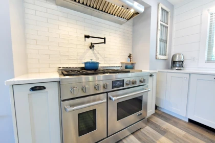 Kitchen Photo of 6289 187 Street, Surrey, BC