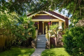 2497 Wall Street, Vancouver, BC