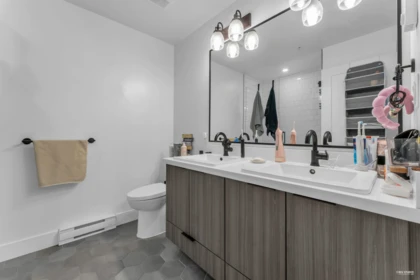 Mudroom Photo of B211 20838 78b Avenue, Langley, BC