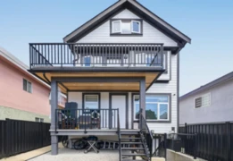 6749 Knight Street, Vancouver, BC