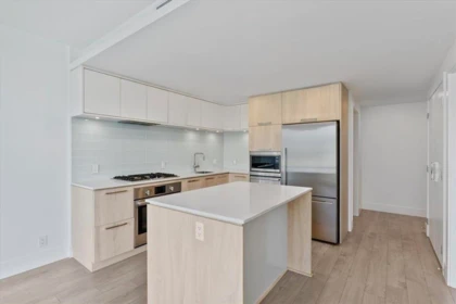 Breakfast Nook Photo of 1508 680 Seylynn Crescent, North Vancouver, BC