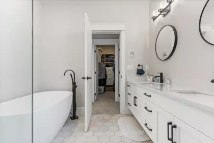 Laundry Room Photo of 5783 Carter Road, Chilliwack, BC