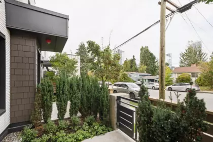 202 606 Foster Avenue, Coquitlam, BC, Coquitlam — Townhouse for sale