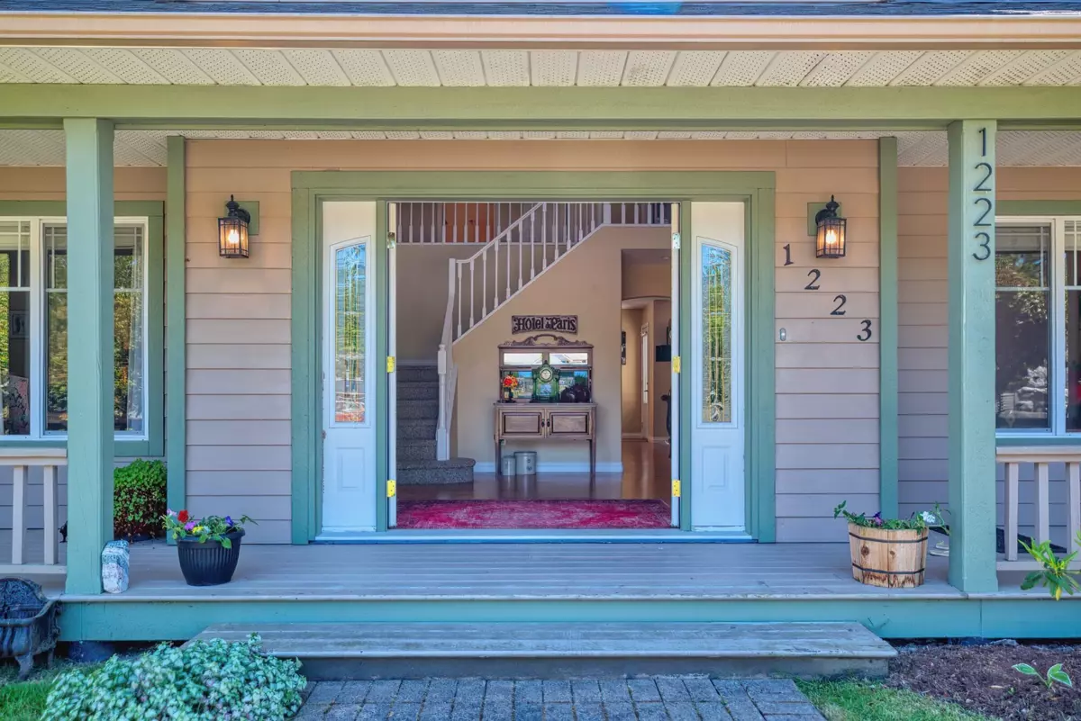 Exterior Rear Photo of 1223 Sunnyside Road, Gibsons, BC