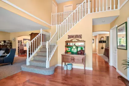 1223 Sunnyside Road, Gibsons, BC, Gibsons — Single Family Residence for sale