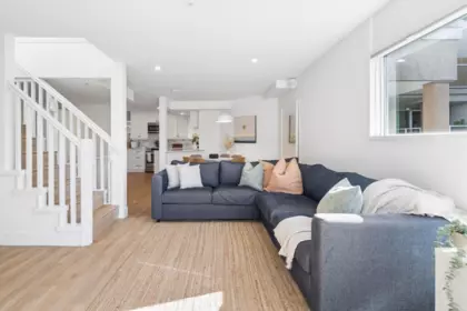 103 933 W 8th Avenue, Vancouver, BC, Vancouver — Townhouse for sale