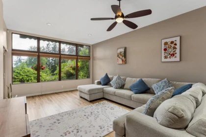 550 Ventura Crescent, North Vancouver, BC, North Vancouver — Single Family Residence for sale