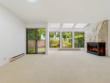 5837 Mayview Circle, Burnaby, BC, Burnaby — Townhouse for sale