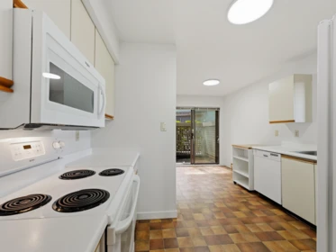 Primary Bathroom Photo of 5837 Mayview Circle, Burnaby, BC