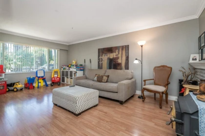 Basement Recreation Room Photo of 8726 154b Street, Surrey, BC