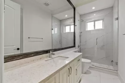 Laundry Room Photo of 8371 Mowbray Road, Richmond, BC