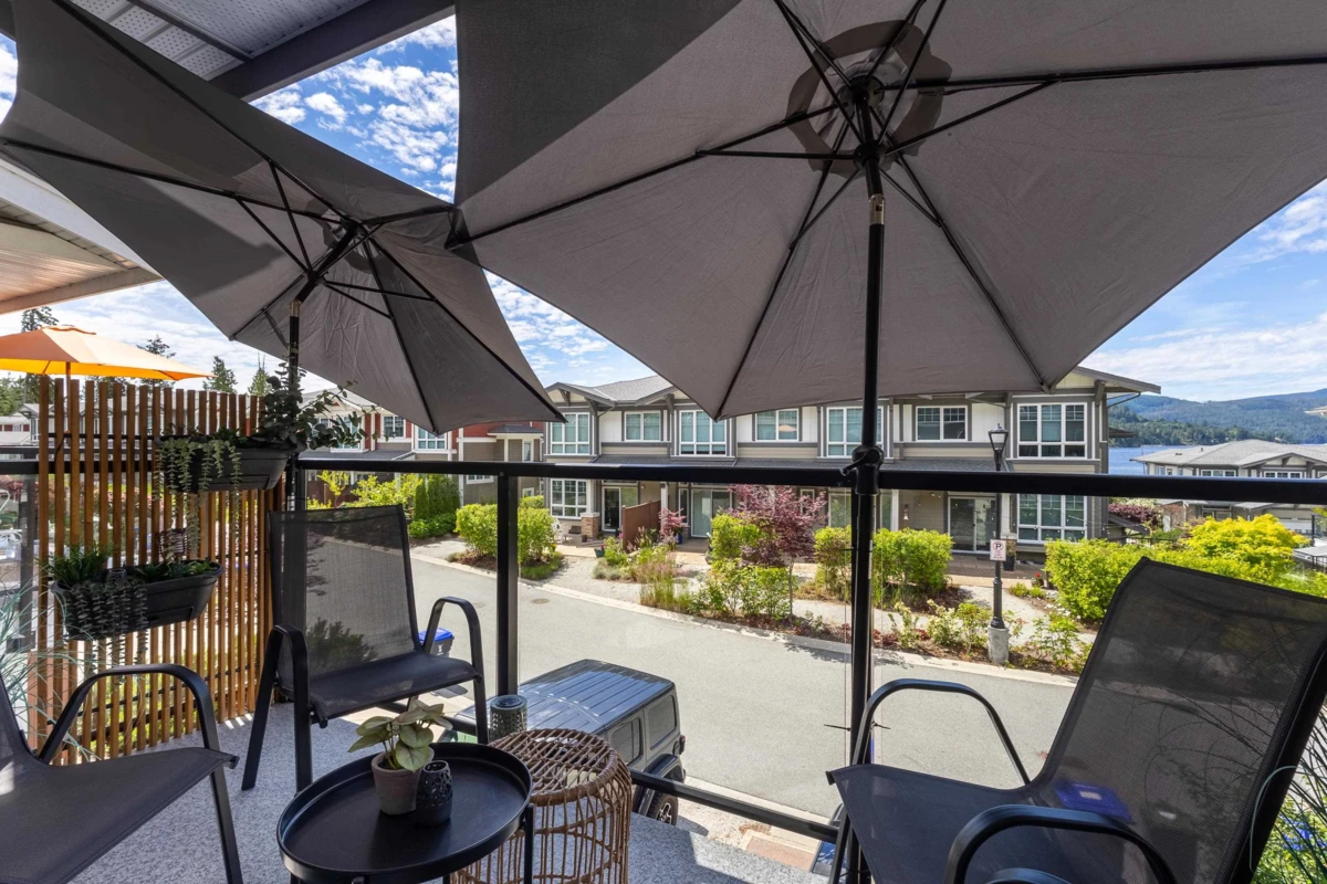 Dining Area Photo of 5946 Oldmill Lane, Sechelt, BC