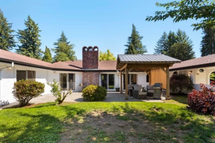 Hot Tub / Spa Photo of 34629 Ascott Avenue, Abbotsford, BC