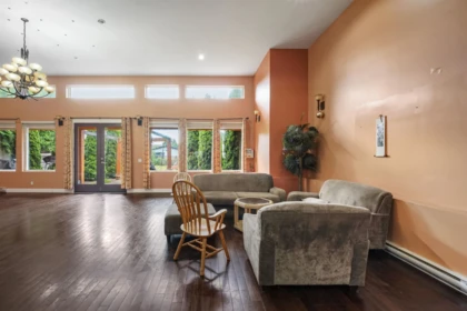 Kitchen Island Photo of 11860 75a Avenue, Delta, BC