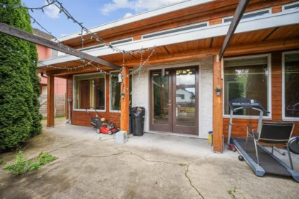 Swimming Pool Photo of 11860 75a Avenue, Delta, BC