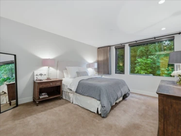 Front Yard Photo of 6210 Overstone Drive, West Vancouver, BC