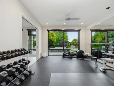 Swimming Pool Photo of 6210 Overstone Drive, West Vancouver, BC