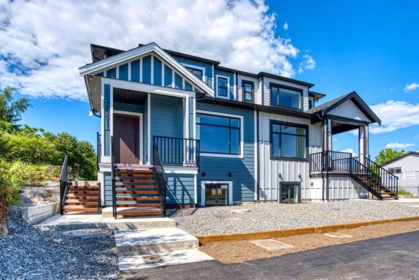 32611 Cherry Avenue, Mission, BC, Mission — Half Duplex for sale