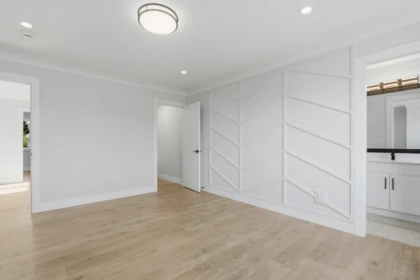 Hallway Photo of 32611 Cherry Avenue, Mission, BC