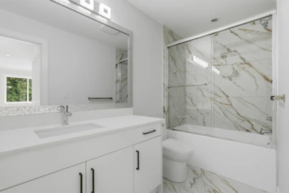 Laundry Room Photo of 32611 Cherry Avenue, Mission, BC