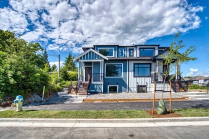 32611 Cherry Avenue, Mission, BC, Mission — Half Duplex for sale