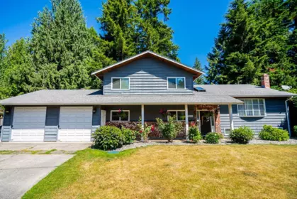 20151 37 Avenue, Langley, BC, Langley — Single Family Residence for sale