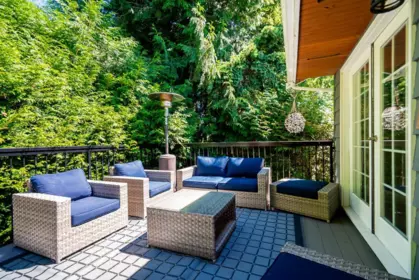 Hot Tub / Spa Photo of 20151 37 Avenue, Langley, BC