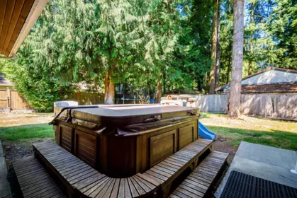 Swimming Pool Photo of 20151 37 Avenue, Langley, BC