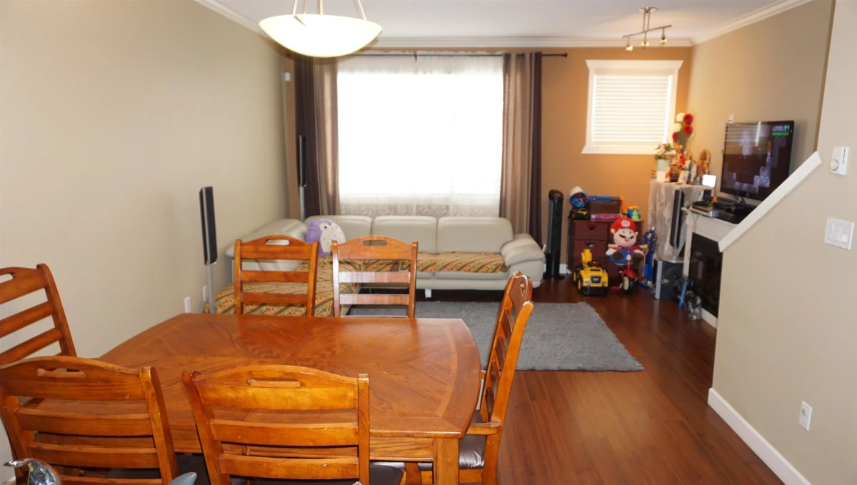 Living Room Photo of 49 16355 82nd Avenue, Surrey, BC