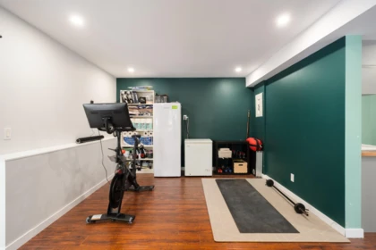 Basement Recreation Room Photo of 19865 N Wildwood Crescent, Pitt Meadows, BC