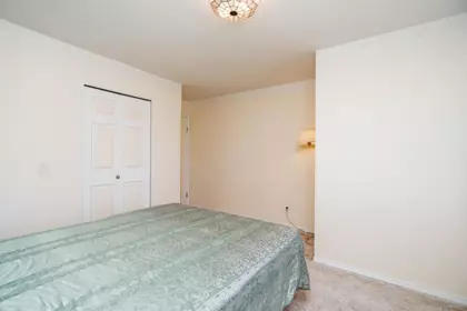 Loft / Bonus Room Photo of 25 32659 George Ferguson Way, Abbotsford, BC