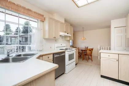 Pantry Photo of 25 32659 George Ferguson Way, Abbotsford, BC