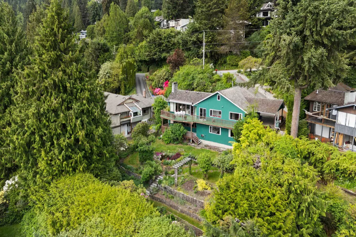 Exterior Rear Photo of 2660 Queens Avenue, West Vancouver, BC